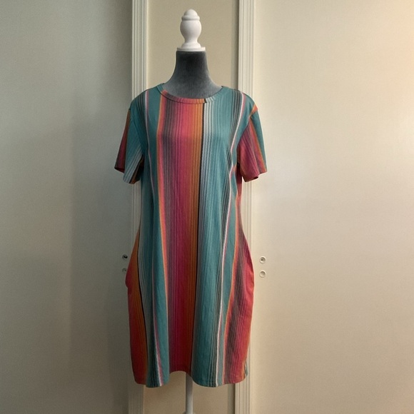 ❤️ Crazy Train Pocket Dress - Picture 2 of 6